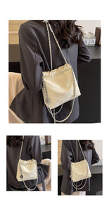 BXQD 6608小眾腋下包包女士2024新款潮時尚水桶包銀色百搭斜挎包新中式包包