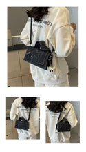 將圖片載入圖庫檢視器 BJC9792小眾設計牛仔布手提包包女2024新款百搭斜挎包時尚單肩通勤小方包