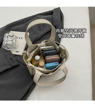 將圖片載入圖庫檢視器 BJC9790韓國小眾手提菜籃包包女士2024新款潮時尚水桶包百搭ins斜挎包
